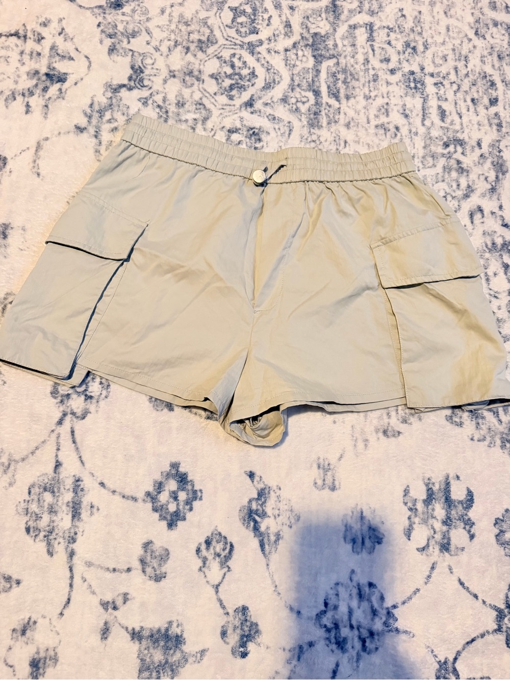 Zara Light Beige Cargo Shorts with Elastic Waist